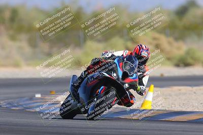 media/Nov-11-2023-SoCal Trackdays (Sat) [[efd63766ff]]/Turn 2 Set 1 (1125am)/